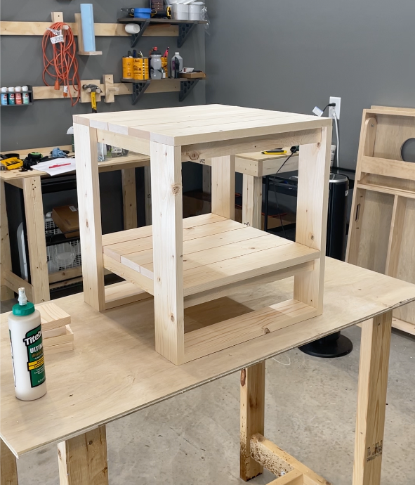 DIY Outdoor Side Table - Digital Woodworking Build Plans (PDF Download)