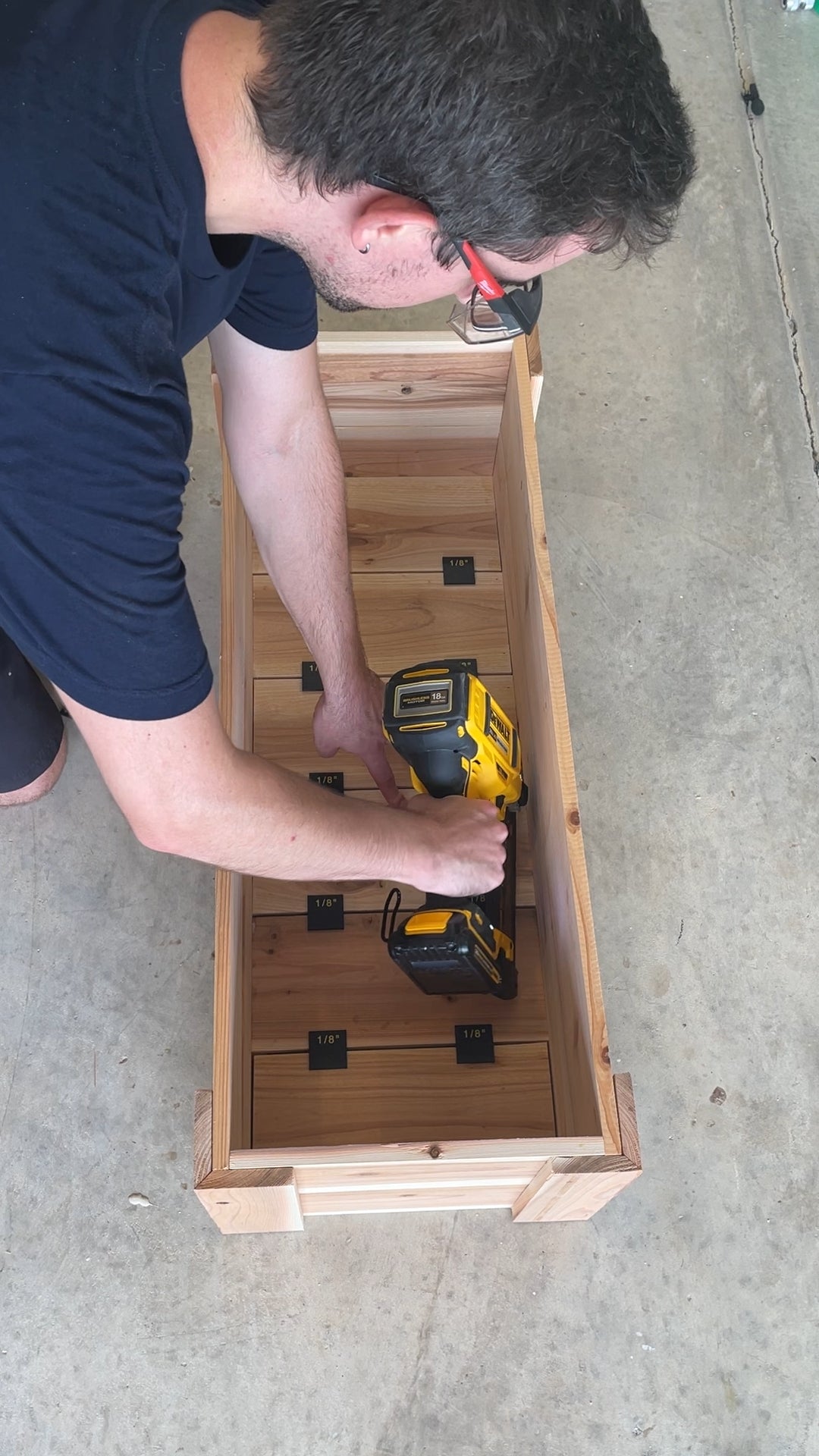 DIY French Cleat Planter Build Plans